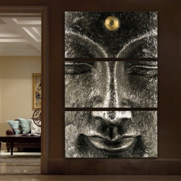 Гостиная с золотым Буддой