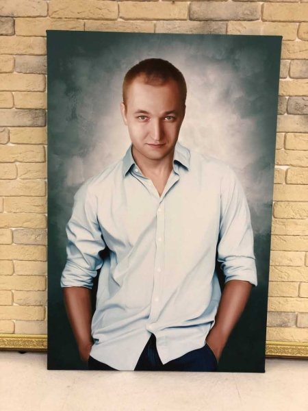 Портрет на холсте мужской