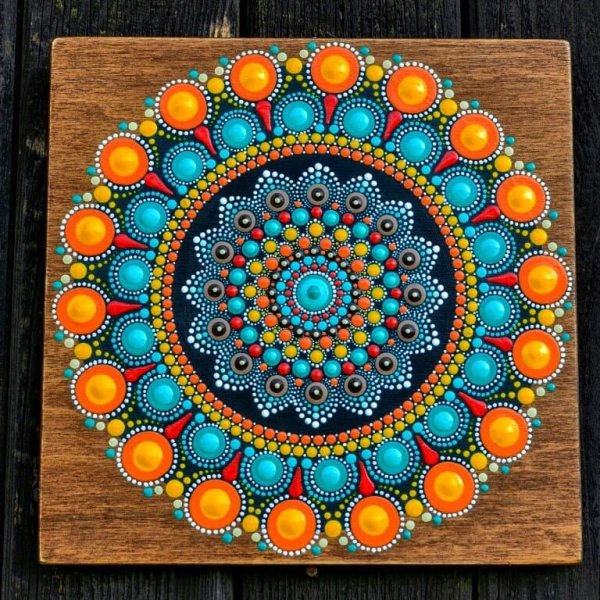 Мандала акриловыми красками