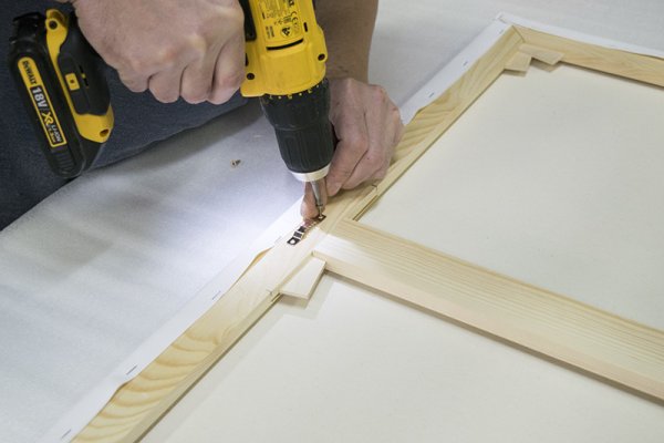 Крепления для холста на подрамнике