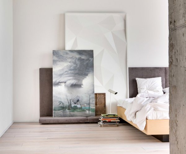 Минималистичные постеры для интерьера