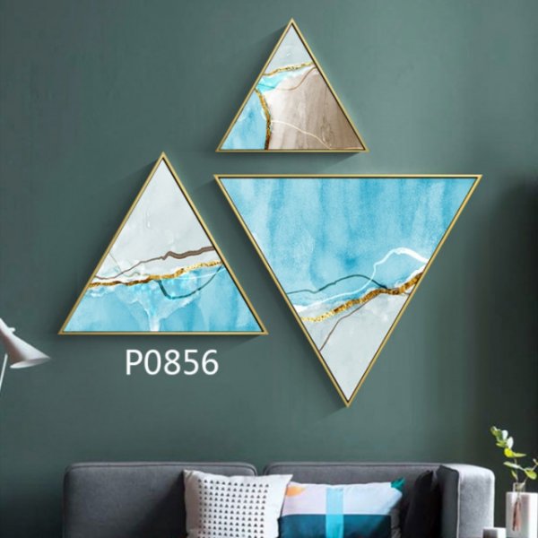 Картины на треугольном холсте