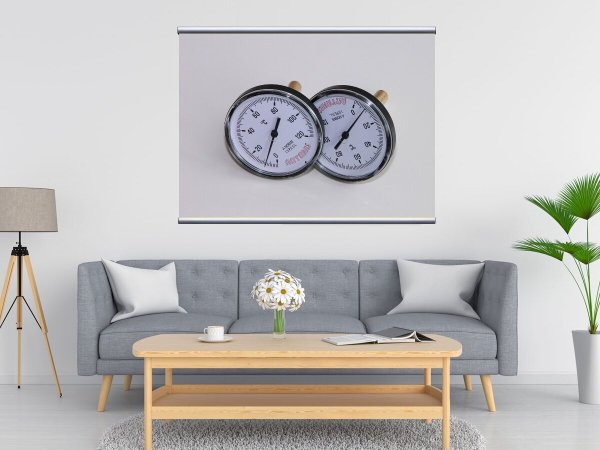 Холст на оргалите