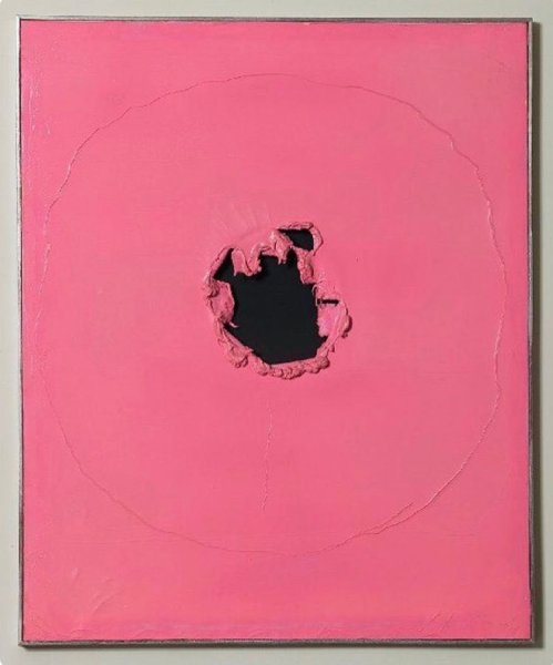 Лучо фонтана пространственная концепция