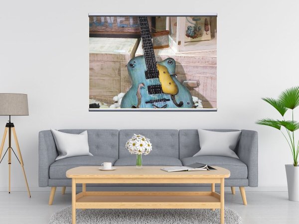 На подрамнике распечатанный холст