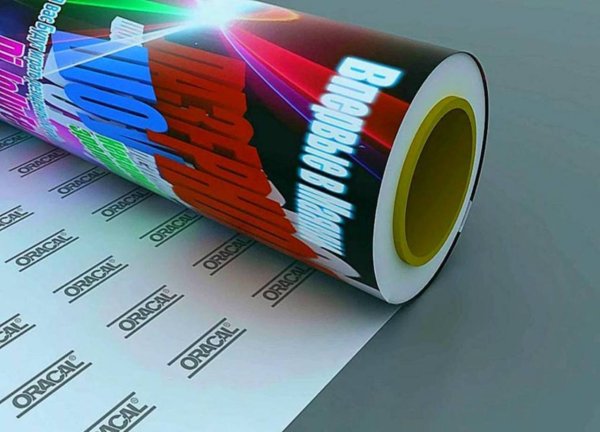 Вертикальная картина на стену