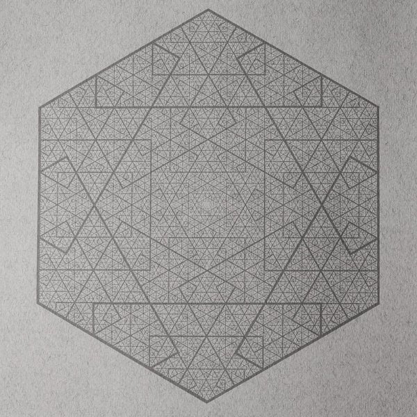 Зеркало в виде сот