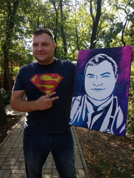 Портрет на холсте