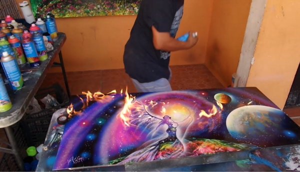 Рисование аэрозольными баллончиками