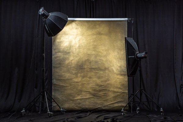 Студийный фон