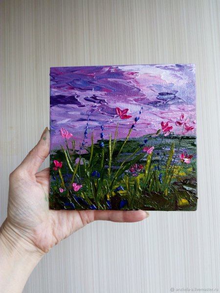 Картина на мольберте