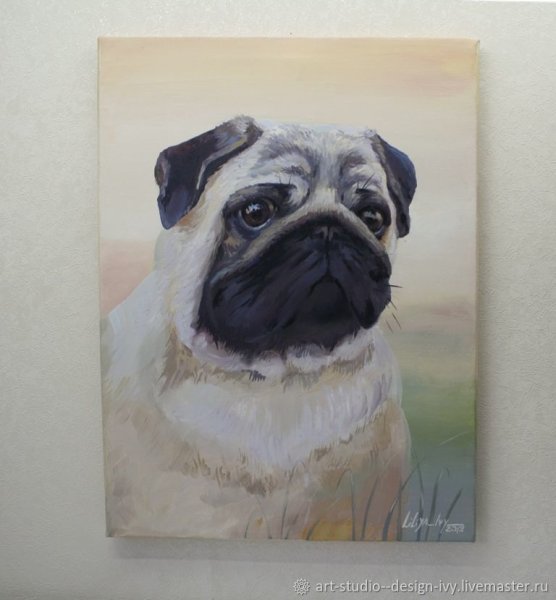 Мопсик с цветами