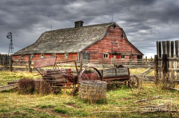 Амбар старый деревенский