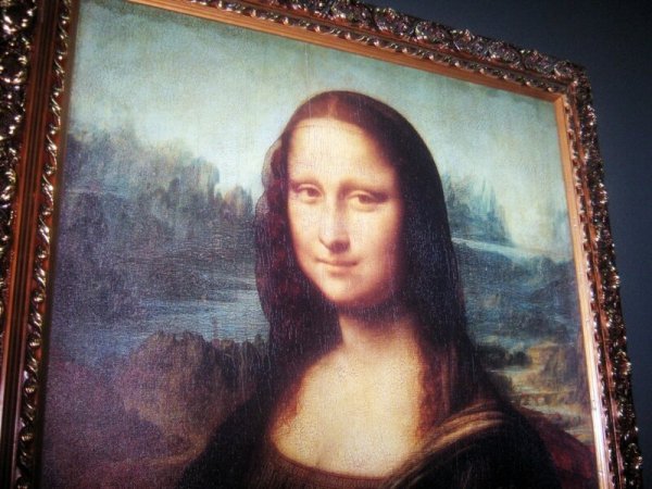 Картина Лувра Джоконда