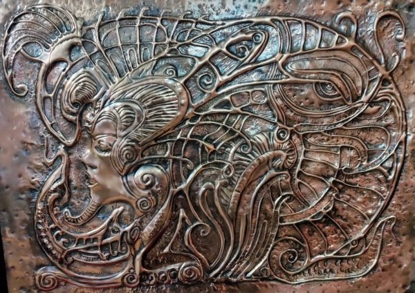 Панно из металлической стружки