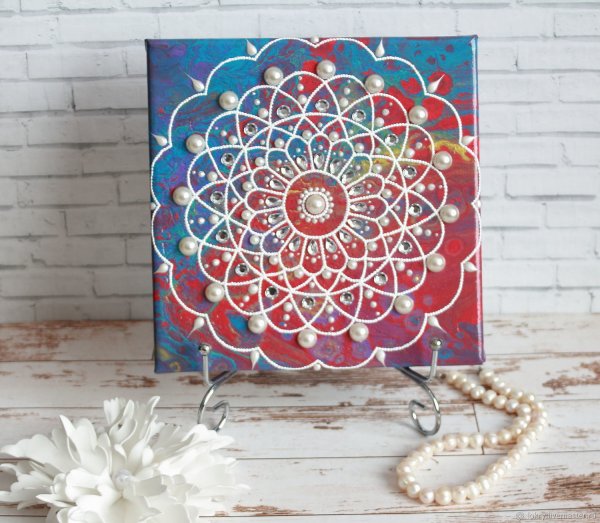 Мандала акрилом на холсте