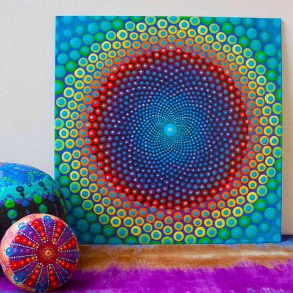 Мандала акрилом