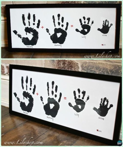 Отпечатки ладоней на холсте