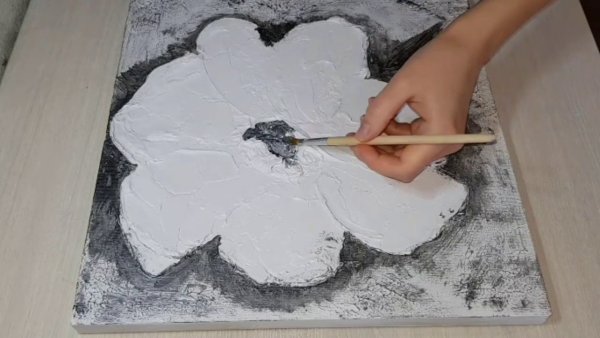 Барельеф на холсте