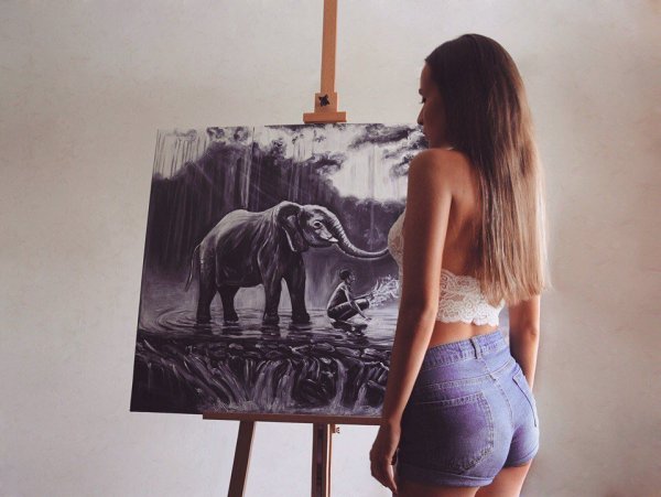 Силуэт женского тела