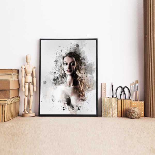 Маленькая картина в интерьере