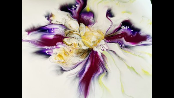 Рисование цветов заливкой акрилом