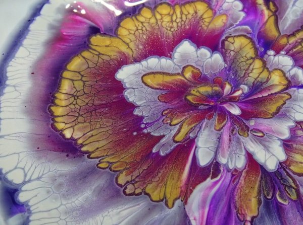 Акриловая заливка цветы