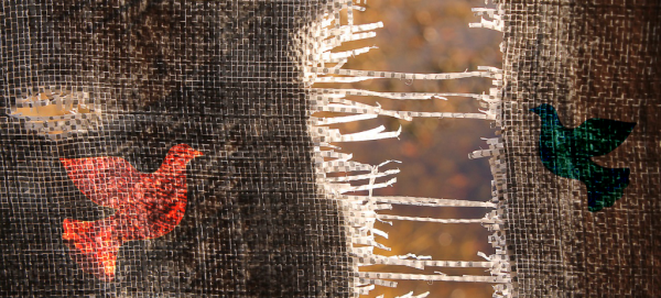 Рваный холст