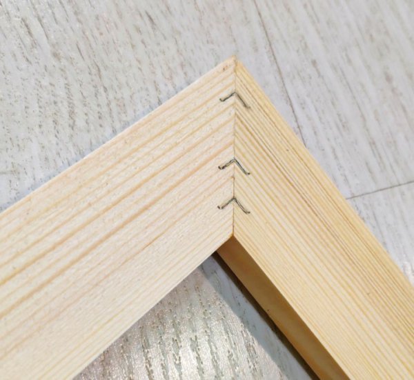 Подрамник глухой 40х50 сосна 18х40мм