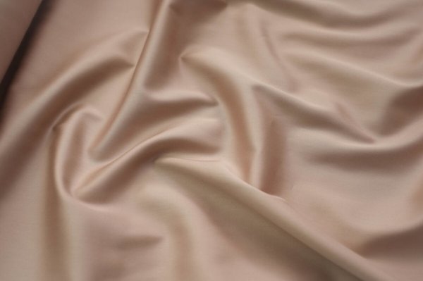 Мятая белая ткань