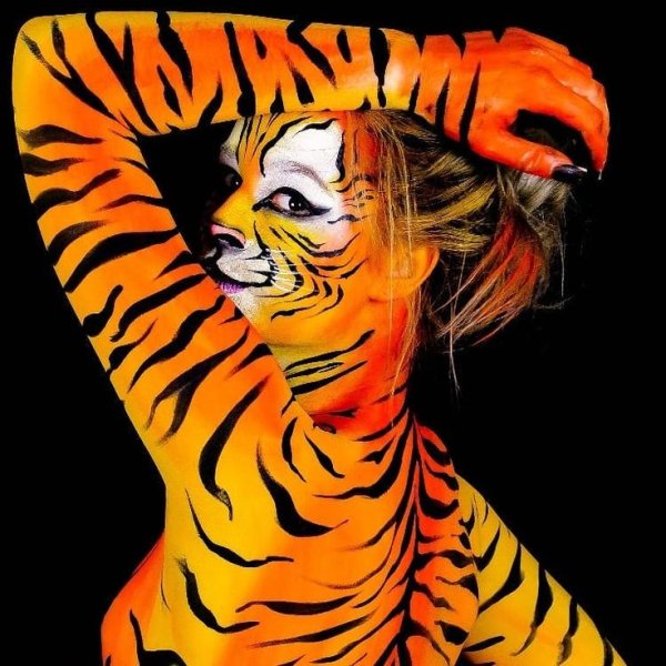 Женская тигр