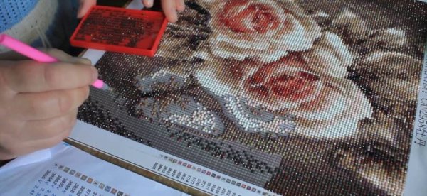 Клейкая основа для алмазной вышивки