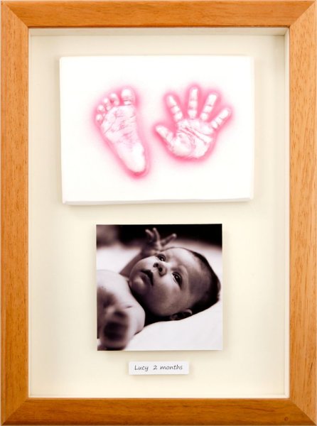 Картина из отпечатков рук