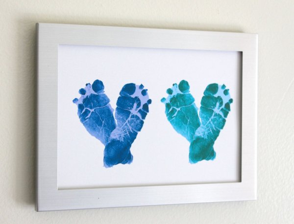 Отпечатки ладошек всей семьи