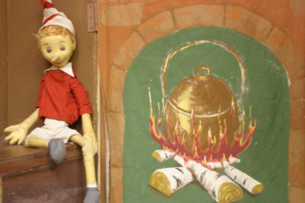 Сказочный камин