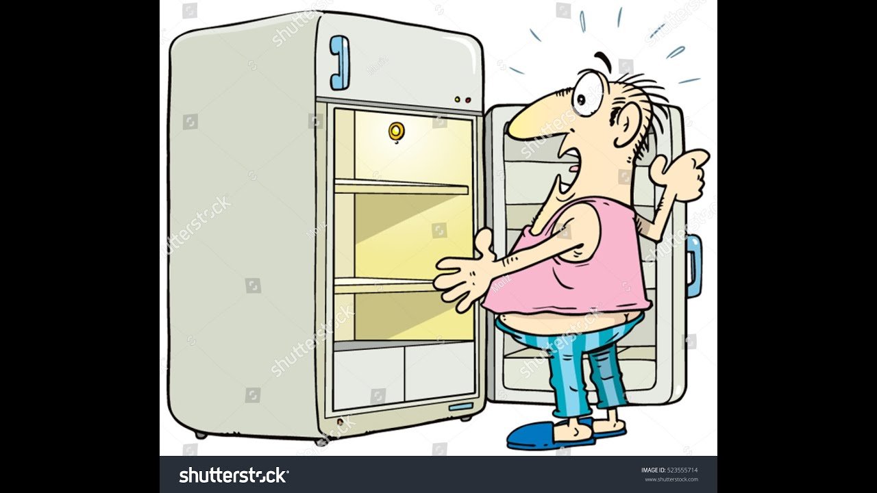 Заглядывает в пустой холодильник
