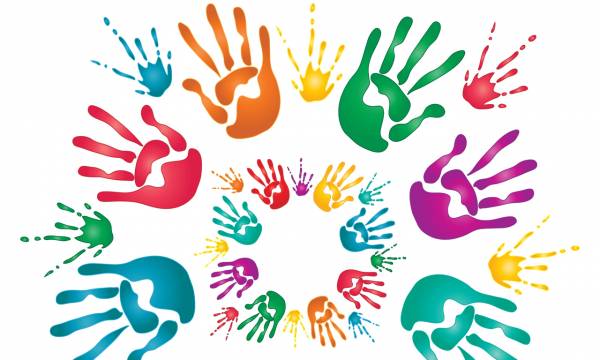 Детские цветные ладошки