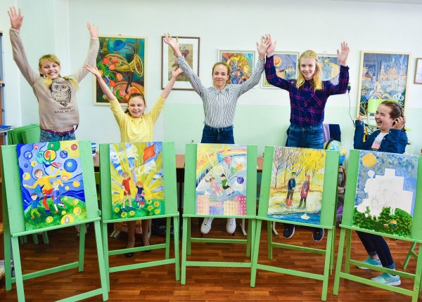 Рисунки детской художественной школы