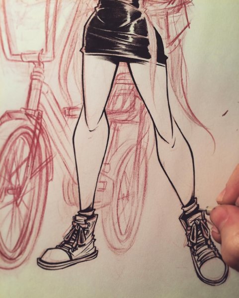 Арты ног в кроссовках