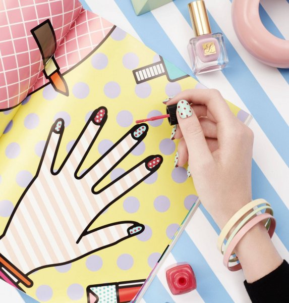 Маникюр плакат