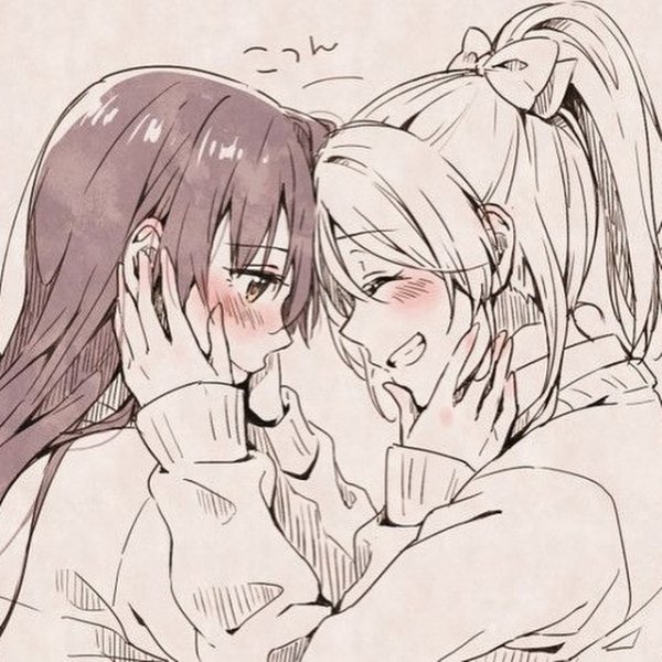 Юри черно белое