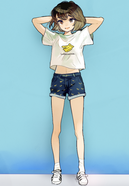 Девушка в шортах арт