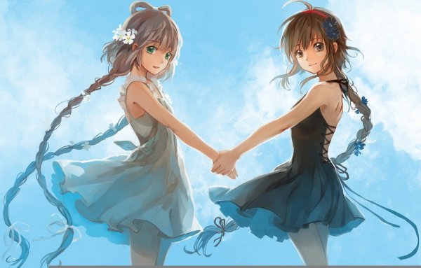 Две девушки арт