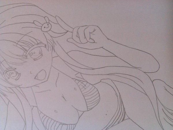 Срисовывать аниме карандашом в купальнике