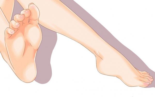 Женские ноги аниме