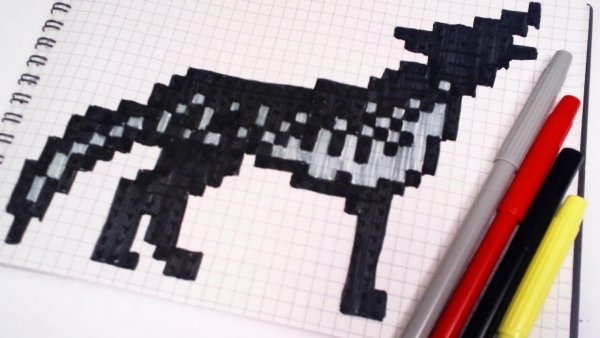 Рисование в клеточку оружие