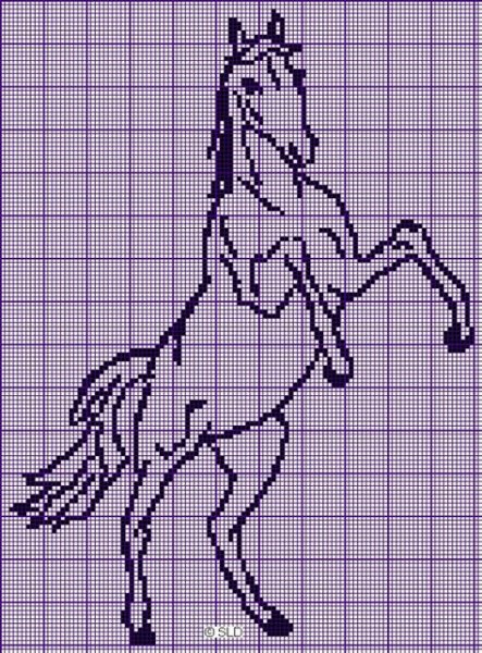 Монохромная вышивка крестом схемы лошади