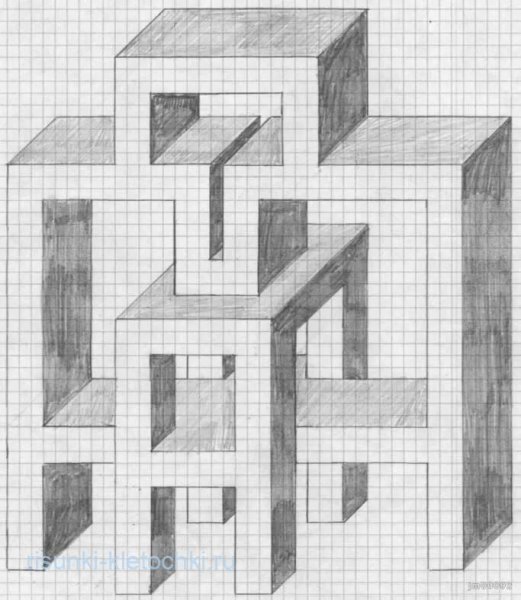 Геометрические фигуры по клеточкам сложные