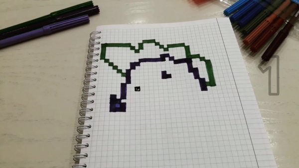 Рисование по клеточкам Spike