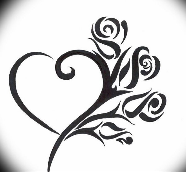 Тату узор сердце